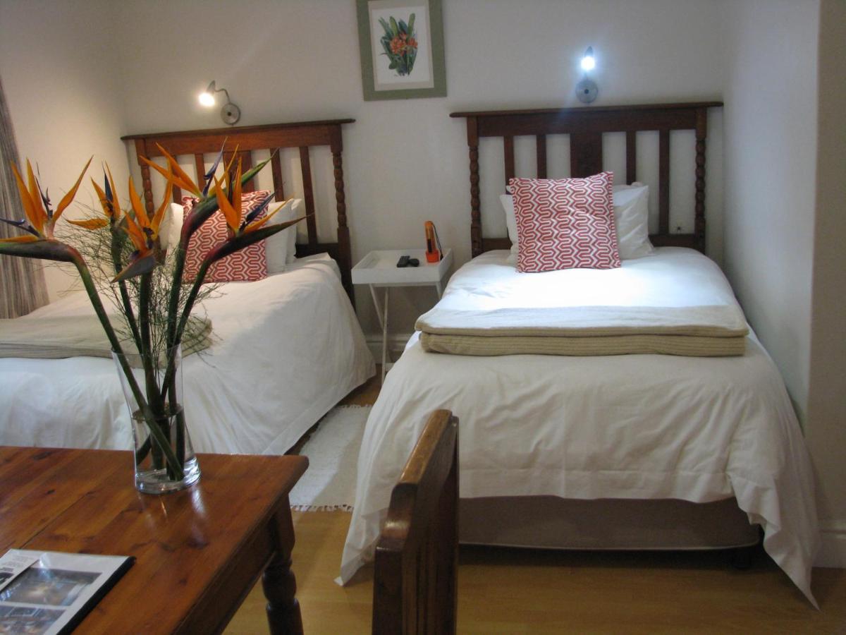 Kaiser'S B&B Grahamstown Buitenkant foto